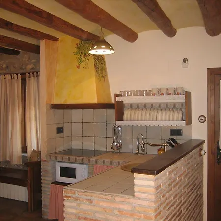 Casa L'apargatero Morillo de Monclus