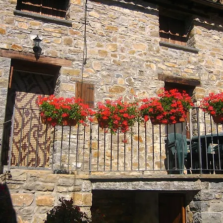 Casa L'apargatero * Morillo de Monclus