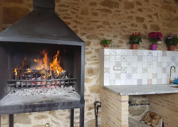 Casa L'apargatero Morillo de Monclus